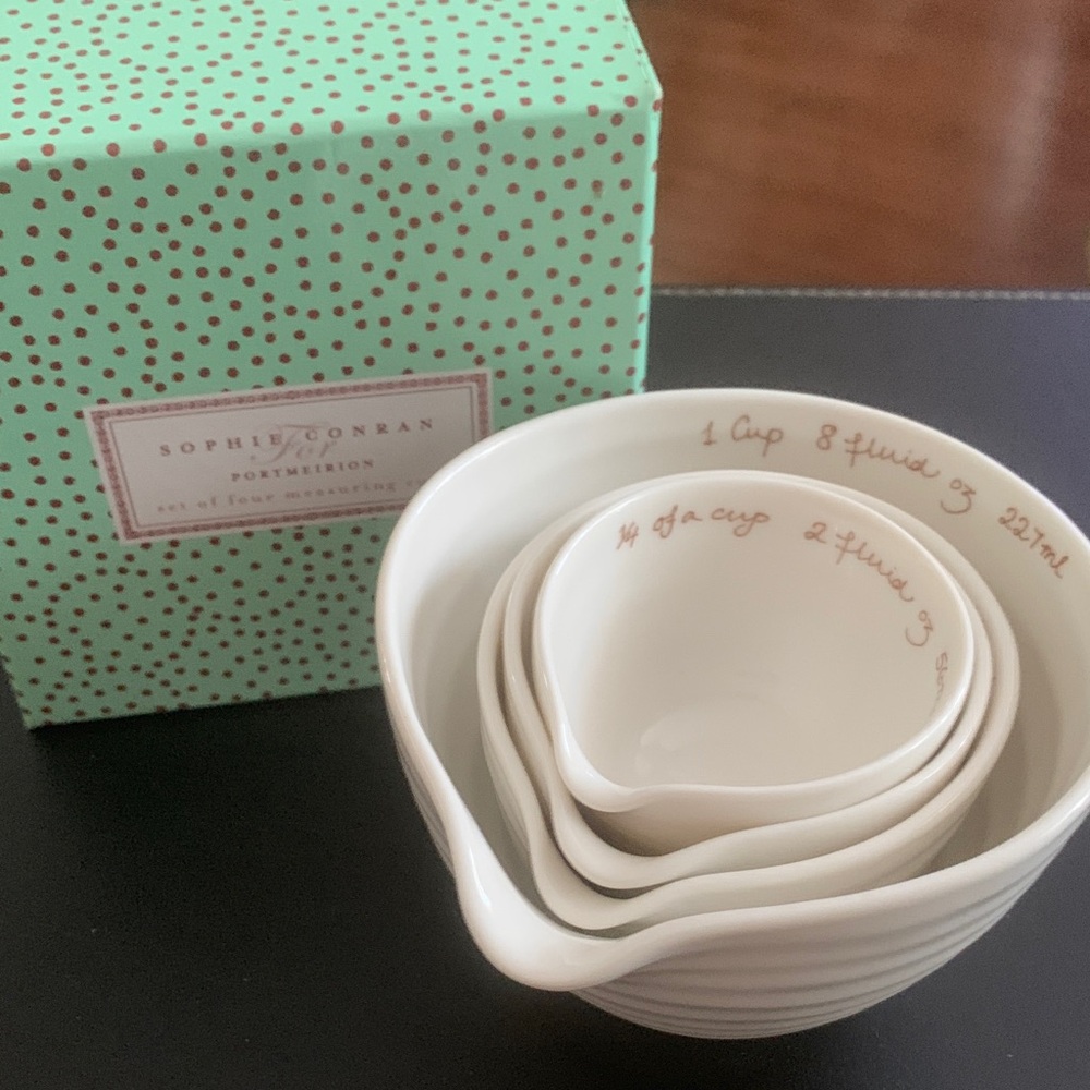 Portmeirion White Measuring Cups Set